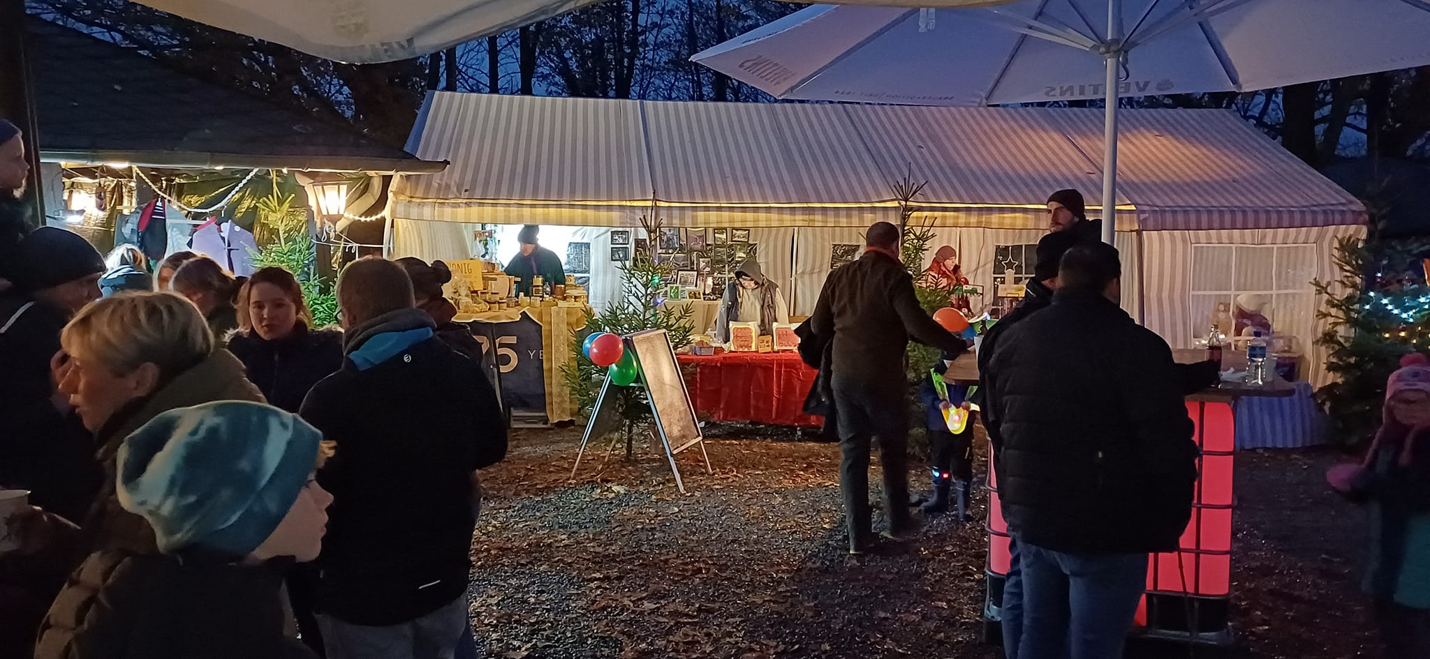 Weihnachtsmarkt 2023 - Bild 1